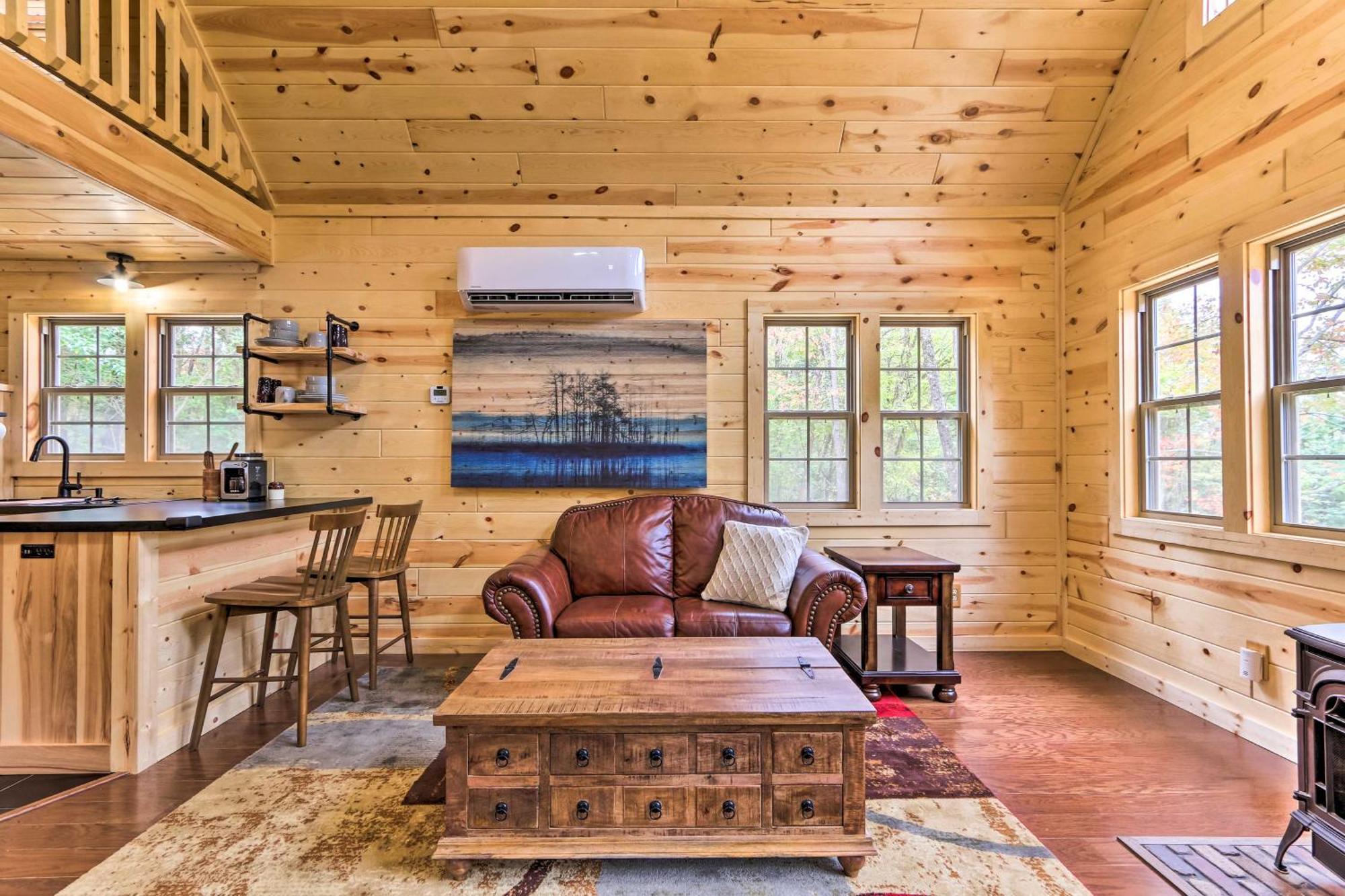 Idyllic Cabin In The Heart Of Hocking Hills Rockbridge Exteriör bild